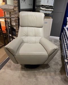 Parkek Knoll 1703 swivel chair
